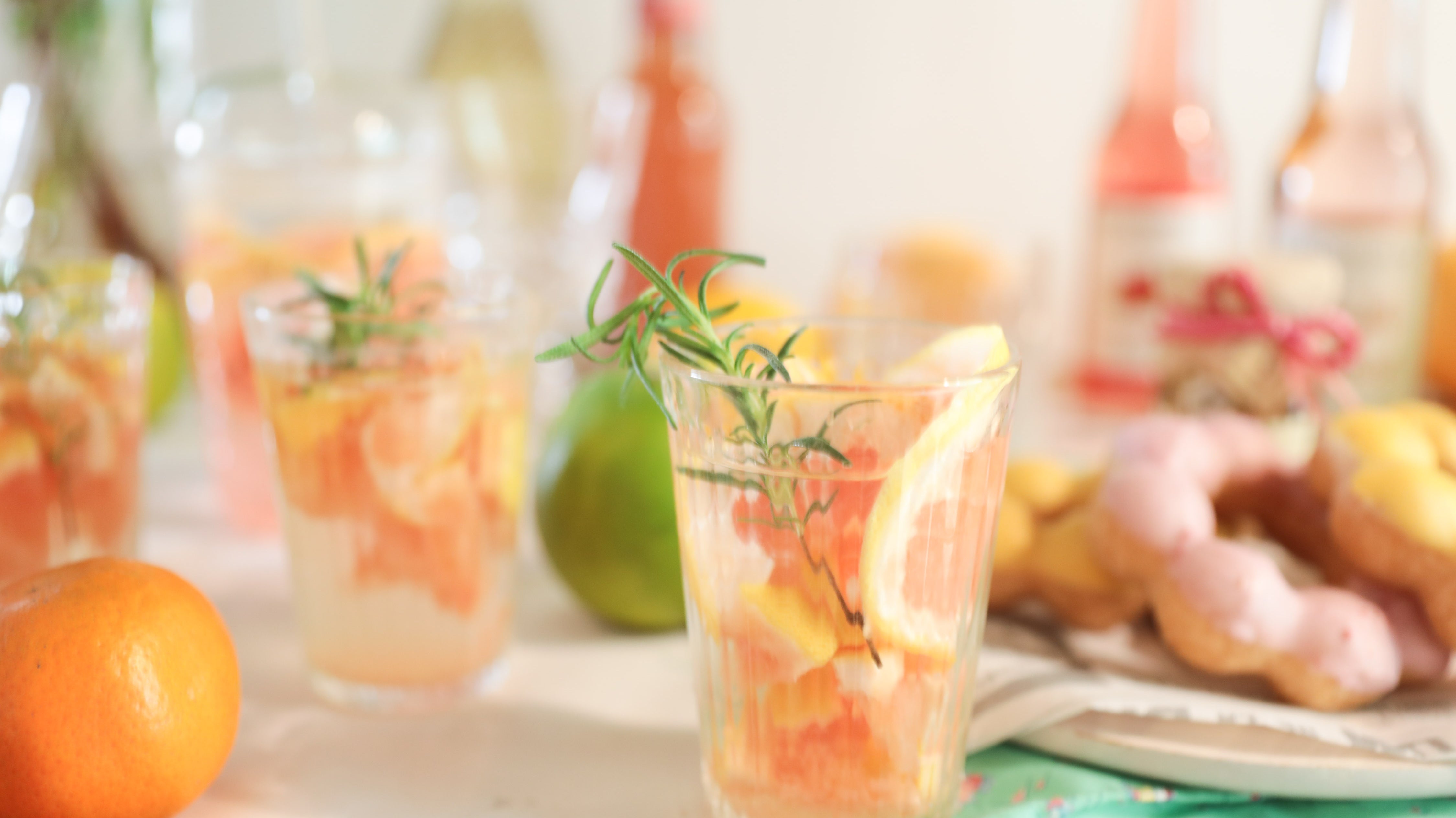 以粉紅葡萄柚 打造『清涼果汁派對』