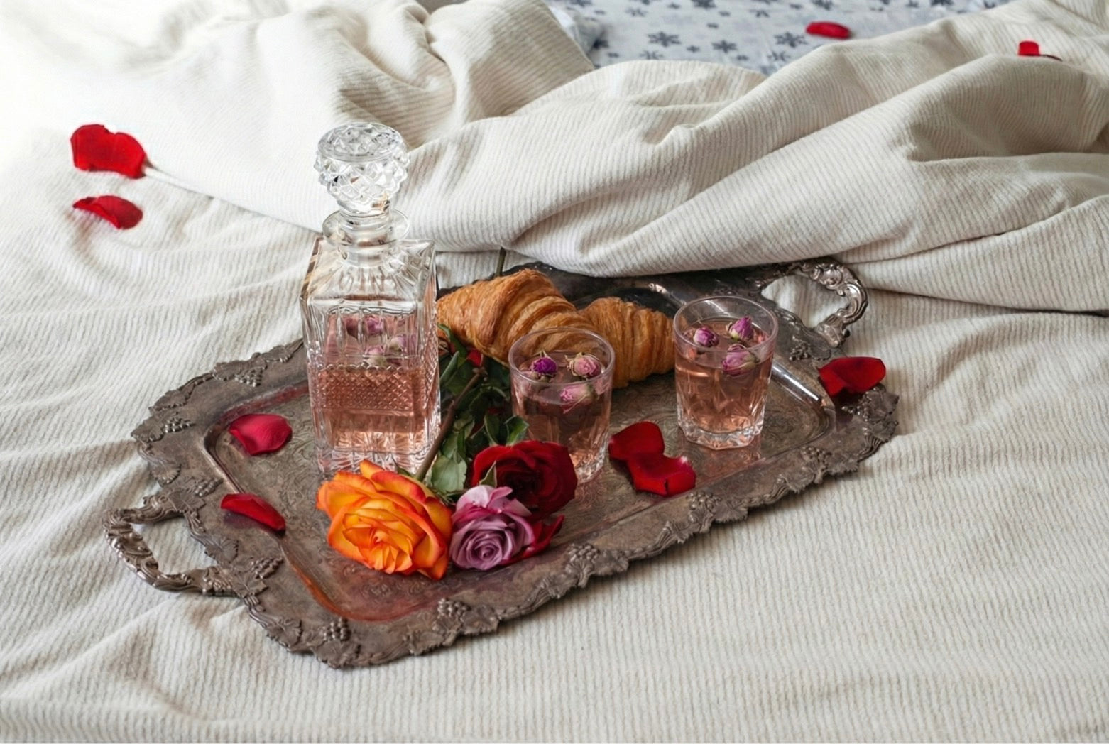 白色情人節：預約一場與自己的玫瑰花期